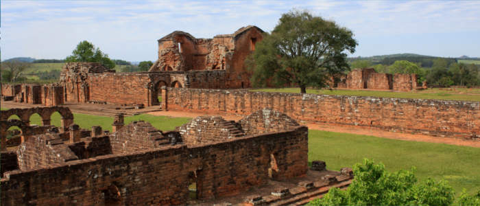 Ruine einer Jesuitenstätte in Paraguay